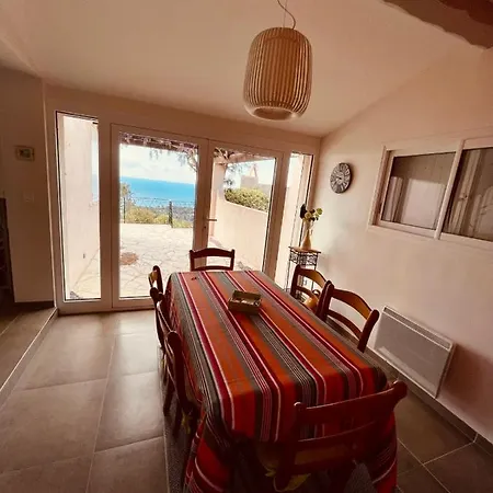 Bastidon Pour 6 Personnes Vu Mediterranee Ref Plein Soleil Holiday home *
