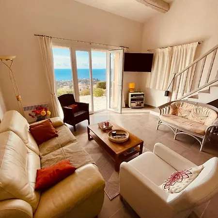 Semesterbostad Bastidon Pour 6 Personnes Vu Mediterranee Ref Plein Soleil *