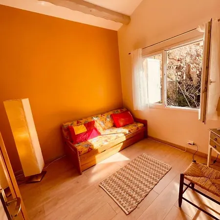 Bastidon Pour 6 Personnes Vu Mediterranee Ref Plein Soleil * Сен-Рафаэль